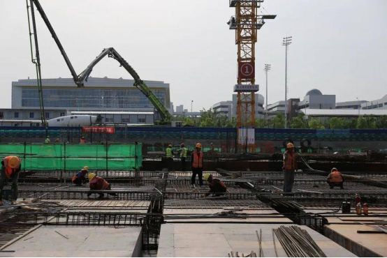 竞博官网首页“五一”不打烊合肥市蜀山区重点工程项目建立“加快跑”(图1)