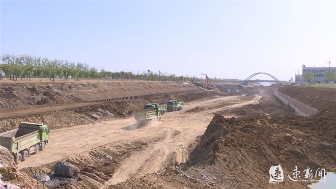 jbo竞博电竞“五一”施工高潮涌 宿迁交通重点工程建立热火朝天(图4)